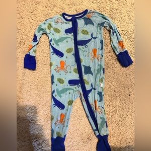 Little sleepies 3-6 months ocean.  DEFECT/small hole pictured